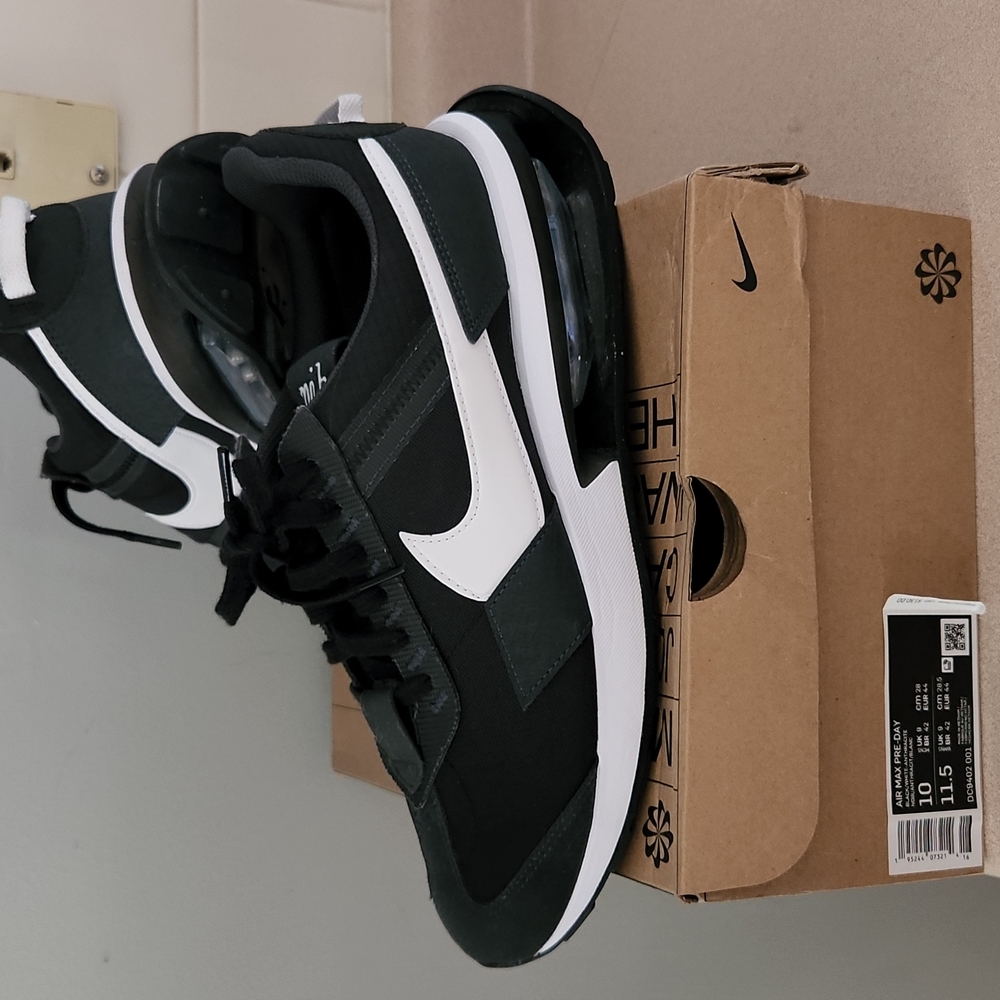 Nike shoes